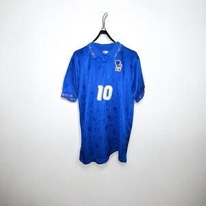 Diadora Italy 94 World Cup 
Size L